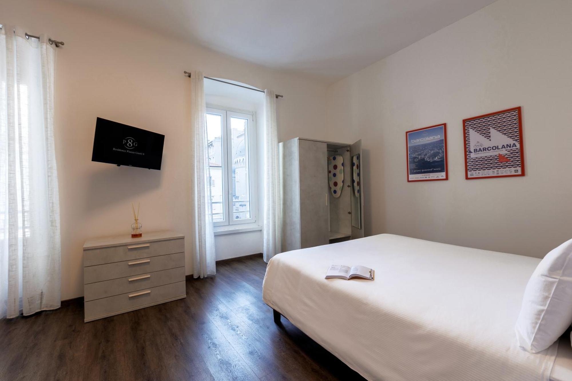 Residence Piazza Giotti 8 Trieszt Kültér fotó
