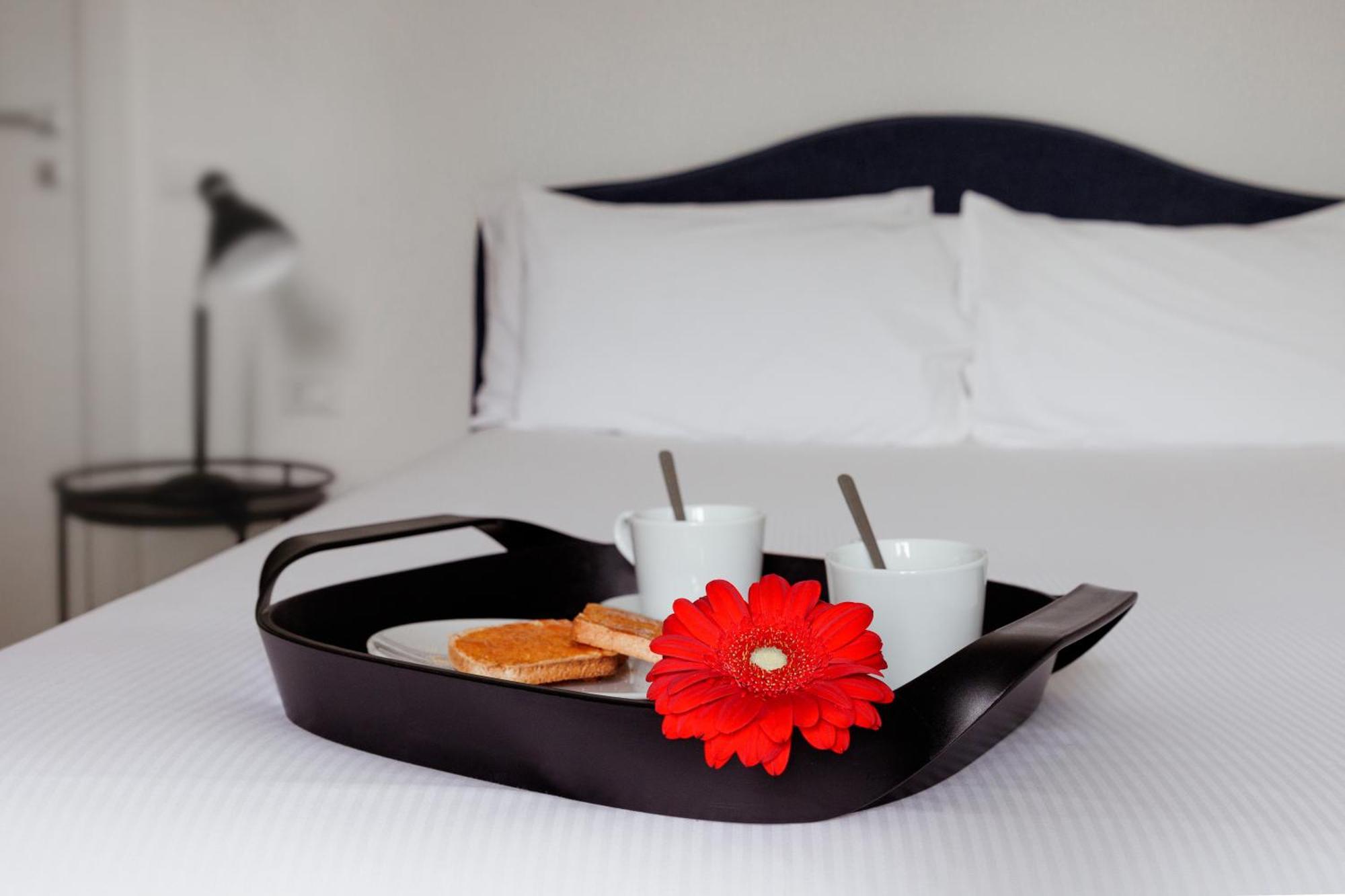 Residence Piazza Giotti 8 Trieszt Kültér fotó