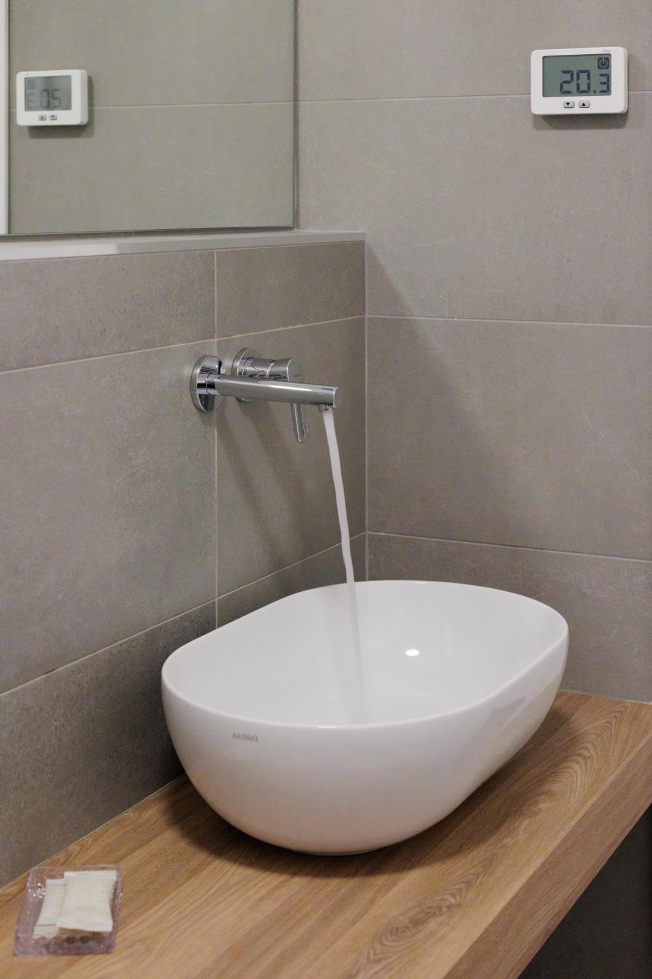 Residence Piazza Giotti 8 Trieszt Kültér fotó